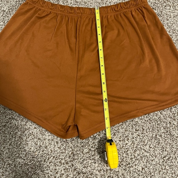 Rust Colored Short Sleeve Top and Shorts Set - Picture 7 of 12